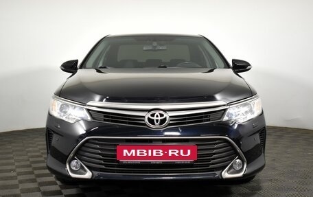 Toyota Camry, 2015 год, 1 945 000 рублей, 2 фотография