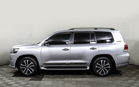 Toyota Land Cruiser 200, 2019 год, 7 990 000 рублей, 8 фотография