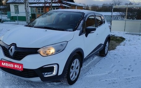 Renault Kaptur I рестайлинг, 2018 год, 1 900 000 рублей, 2 фотография