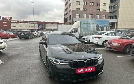 BMW 5 серия, 2018 год, 5 150 000 рублей, 17 фотография