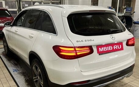 Mercedes-Benz GLC, 2016 год, 2 450 000 рублей, 3 фотография