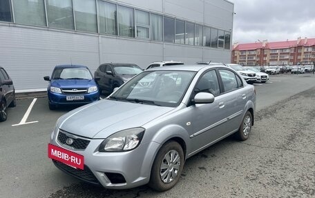 KIA Rio II, 2010 год, 690 000 рублей, 3 фотография