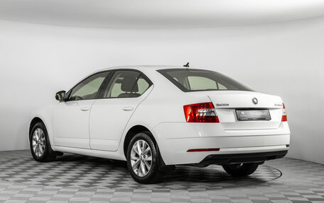 Skoda Octavia, 2019 год, 1 790 000 рублей, 4 фотография