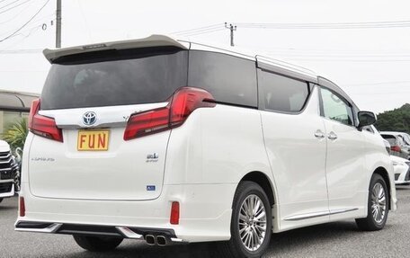 Toyota Alphard III, 2021 год, 3 400 000 рублей, 4 фотография