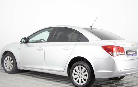 Chevrolet Cruze II, 2013 год, 810 000 рублей, 7 фотография