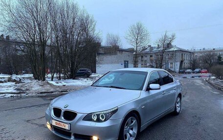 BMW 5 серия, 2004 год, 950 000 рублей, 2 фотография