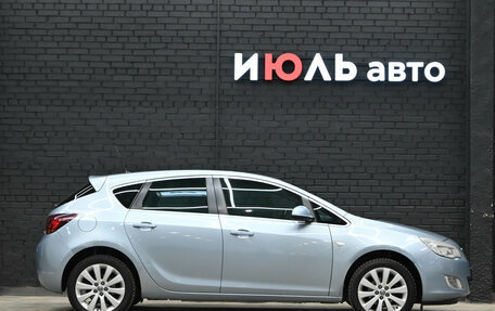 Opel Astra J, 2012 год, 810 000 рублей, 9 фотография