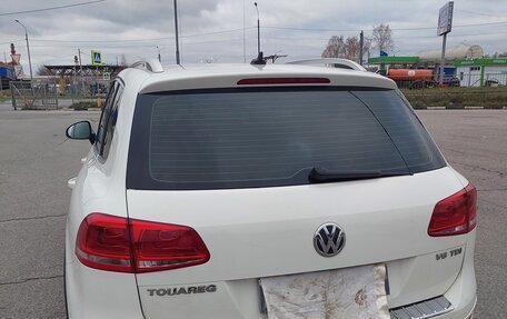 Volkswagen Touareg III, 2011 год, 2 500 000 рублей, 4 фотография