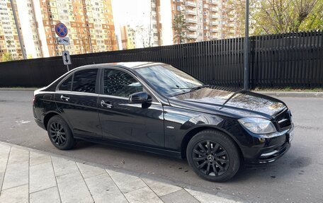 Mercedes-Benz C-Класс, 2010 год, 1 300 000 рублей, 2 фотография