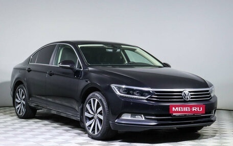 Volkswagen Passat B8 рестайлинг, 2019 год, 2 498 000 рублей, 3 фотография