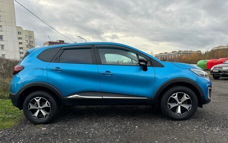 Renault Kaptur I рестайлинг, 2017 год, 999 999 рублей, 8 фотография