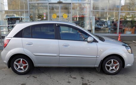 KIA Rio II, 2011 год, 580 000 рублей, 4 фотография