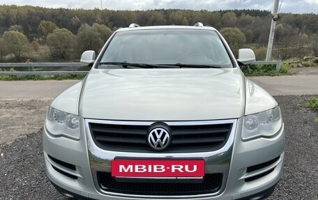 Volkswagen Touareg III, 2007 год, 1 150 000 рублей, 2 фотография