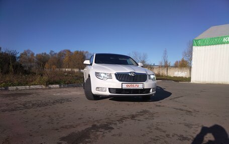 Skoda Superb III рестайлинг, 2012 год, 950 000 рублей, 7 фотография