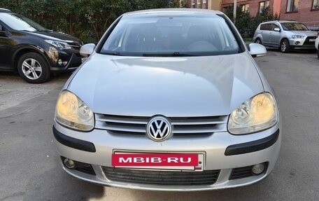 Volkswagen Golf V, 2005 год, 460 000 рублей, 2 фотография