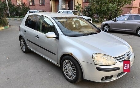 Volkswagen Golf V, 2005 год, 460 000 рублей, 3 фотография