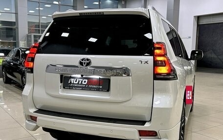 Toyota Land Cruiser Prado 150 рестайлинг 2, 2020 год, 5 247 000 рублей, 9 фотография