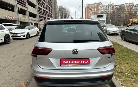 Volkswagen Tiguan II, 2018 год, 2 870 000 рублей, 10 фотография