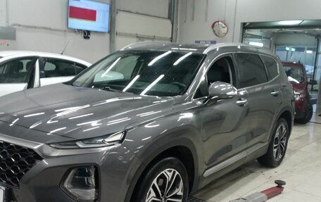 Hyundai Santa Fe IV, 2018 год, 3 470 000 рублей, 1 фотография