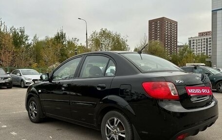 KIA Rio II, 2011 год, 830 000 рублей, 2 фотография