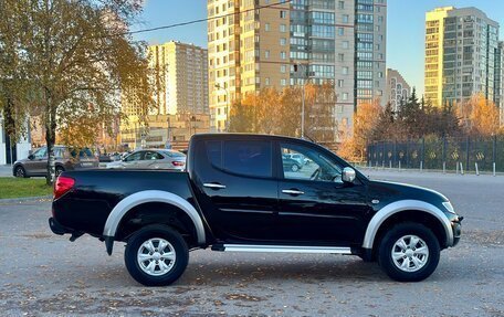 Mitsubishi L200 IV рестайлинг, 2011 год, 1 515 000 рублей, 6 фотография