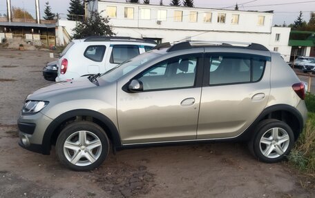 Renault Sandero II рестайлинг, 2016 год, 1 050 000 рублей, 1 фотография