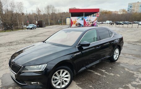 Skoda Superb III рестайлинг, 2018 год, 2 570 000 рублей, 6 фотография