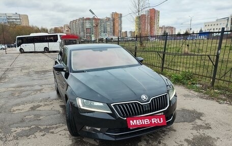 Skoda Superb III рестайлинг, 2018 год, 2 570 000 рублей, 3 фотография