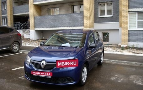 Renault Sandero II рестайлинг, 2015 год, 700 000 рублей, 6 фотография