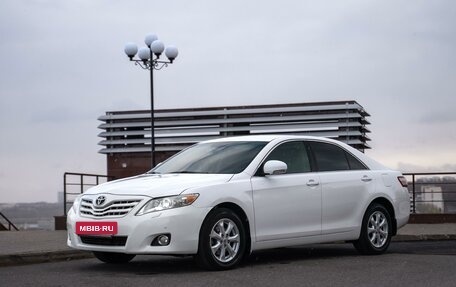 Toyota Camry, 2010 год, 1 690 000 рублей, 10 фотография