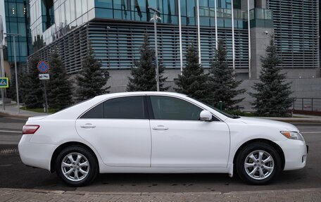 Toyota Camry, 2010 год, 1 690 000 рублей, 12 фотография