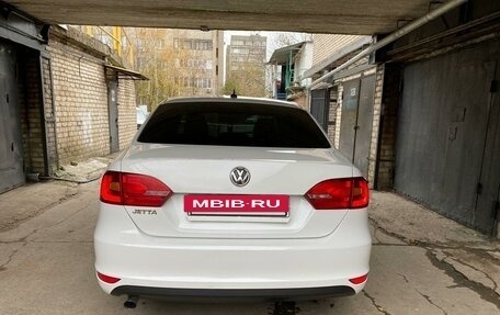 Volkswagen Jetta VI, 2014 год, 980 000 рублей, 7 фотография