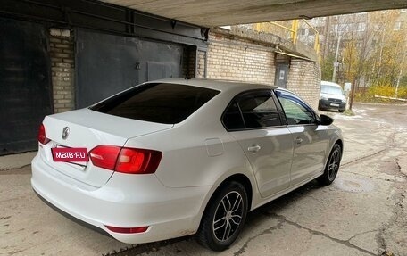 Volkswagen Jetta VI, 2014 год, 980 000 рублей, 10 фотография