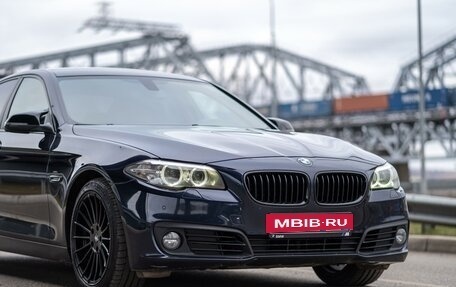 BMW 5 серия, 2014 год, 2 350 000 рублей, 19 фотография