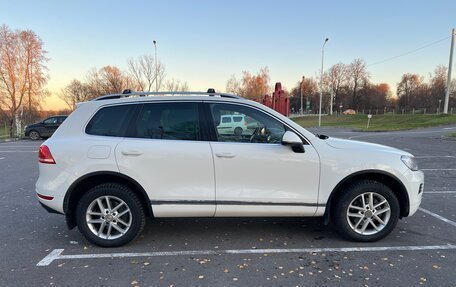 Volkswagen Touareg III, 2011 год, 2 600 000 рублей, 3 фотография