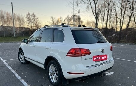 Volkswagen Touareg III, 2011 год, 2 600 000 рублей, 17 фотография