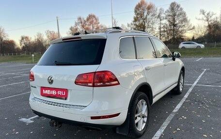 Volkswagen Touareg III, 2011 год, 2 600 000 рублей, 5 фотография