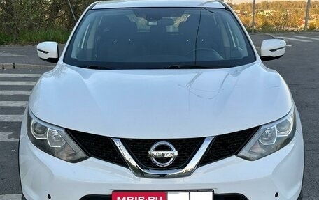 Nissan Qashqai, 2016 год, 1 680 000 рублей, 2 фотография