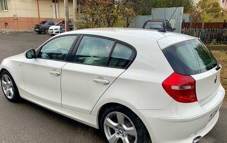 BMW 1 серия, 2010 год, 927 000 рублей, 2 фотография