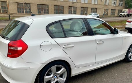 BMW 1 серия, 2010 год, 927 000 рублей, 3 фотография