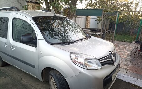 Renault Kangoo II рестайлинг, 2013 год, 930 000 рублей, 3 фотография