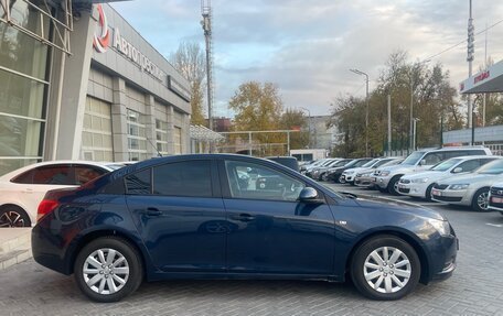 Chevrolet Cruze II, 2011 год, 629 000 рублей, 2 фотография