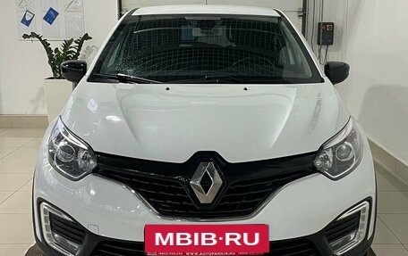 Renault Kaptur I рестайлинг, 2019 год, 1 699 000 рублей, 2 фотография