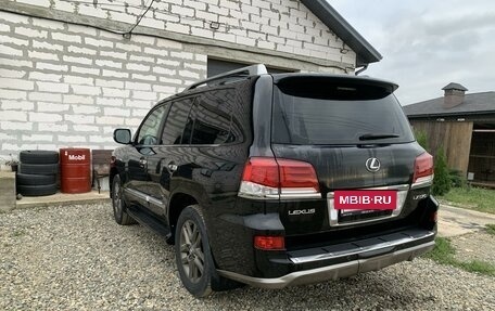 Lexus LX III, 2011 год, 3 950 000 рублей, 4 фотография