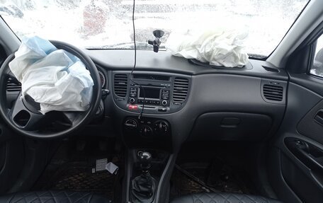 KIA Rio II, 2010 год, 200 000 рублей, 2 фотография