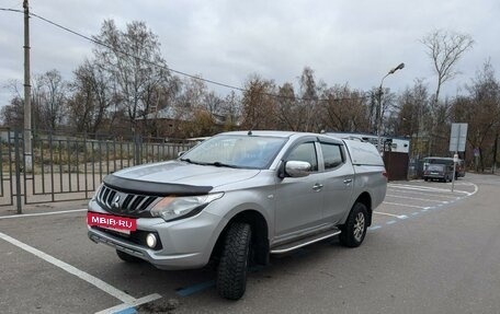 Mitsubishi L200 IV рестайлинг, 2017 год, 1 750 000 рублей, 4 фотография