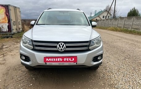 Volkswagen Tiguan I, 2012 год, 1 573 000 рублей, 2 фотография