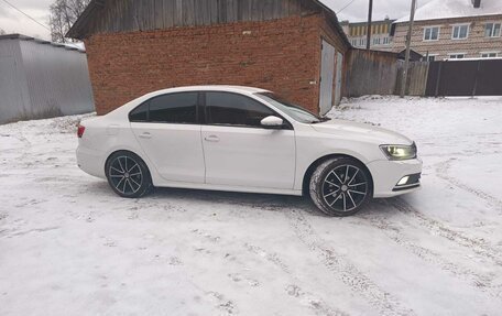 Volkswagen Jetta VI, 2015 год, 1 330 000 рублей, 1 фотография