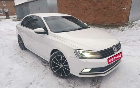 Volkswagen Jetta VI, 2015 год, 1 330 000 рублей, 7 фотография