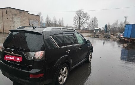 Mitsubishi Outlander III рестайлинг 3, 2008 год, 1 200 000 рублей, 3 фотография